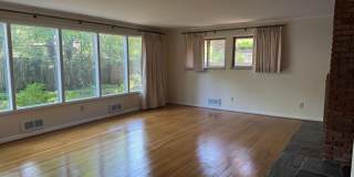 3 Bedroom Ranch Home - Upper Arlington, OH Gallery 4