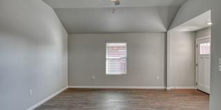 New Construction in Varenna Landing! Storm shelter and lawn care included! Gallery 7