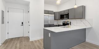 2046 E LEHIGH Avenue Gallery 4