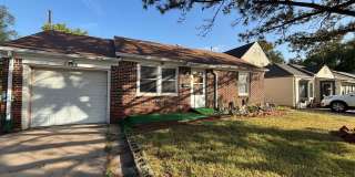 Spacious 4 Bedroom, 2 Bath Home with finished basement – Near WSU – Available Now! Spacious 4 Bedroom, 2 Bath Home with finished basement – Near WSU – Available Now! Gallery 1