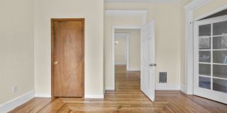 167 Norton Street - 1st Flr Gallery 10