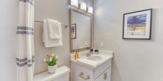 Las Brisas Apartment Homes Gallery 11