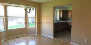 Beautiful 4 Bedroom House in Eastern Colorado Springs Gallery 5