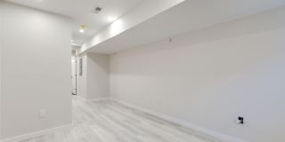 614 HOFFMAN Street Gallery 10