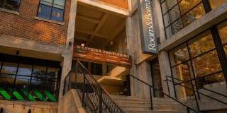 The Eliza on Collier Gallery 67
