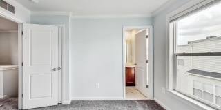 5705 45th Avenue Gallery 3