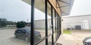 610 E Tyler Street Gallery 5