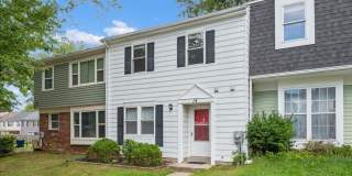 Nice townhouse in Walkersville for LEASE Gallery 1