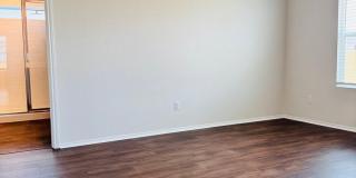 417 Deborah Gallery 5