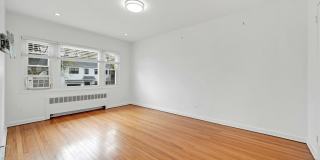 184 Purchase Street Gallery 18