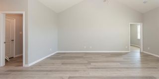 208 Harvey Street Gallery 26