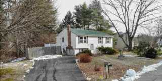 Single Family home w/ Large Backyard, Deck and Plenty of Space on Dover Point Gallery 1