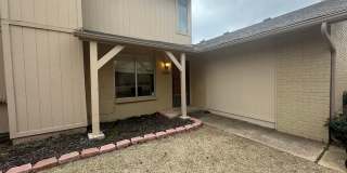 Beautiful 2 Bedroom 1 1/2 Bathroom Condo in Hefner Village Gallery 1