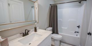Bright & modern main floor living in newer home! Gallery 11