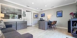 Hillside Terrace Gallery 8