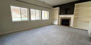 Gorgeous 5 bedroom 3 bathroom Home In Eagle Gallery 9