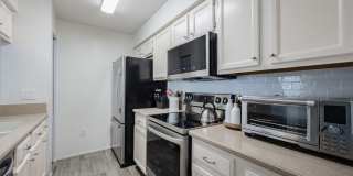 724 KENSINGTON LAKE CIRCLE Gallery 11