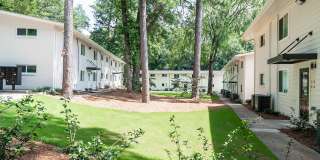 The Motif by Morningside Gallery 13