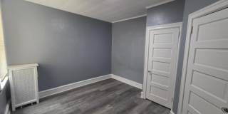 302 W LOUDEN Street Gallery 17