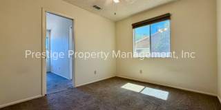 3/2 Beautiful Rita Ranch Home With Open Design!!! Gallery 22