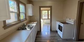 Spacious 4 Bedroom, 2 Bathroom Home with Carport Gallery 1