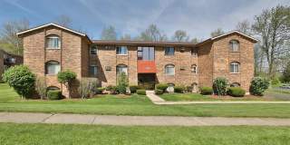 5453 Camelot Dr Gallery 1