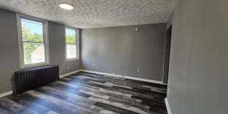Update 2 bedroom House for Rent Gallery 10