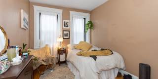 XL Modern & Sunny Apt near T!  Perfect for BU students and working pros alike! Gallery 6
