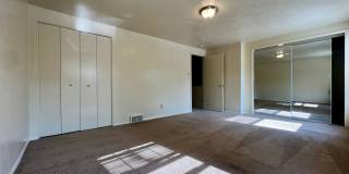 Amazing 2 BR Apartment at Regency Place! Great Plum Location! Central A/C & MORE! CALL TODAY! Gallery 6