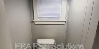 488 Woodbury Ave Gallery 11