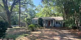 Downtown Tallahassee Cottage with Large Fenced Yard Gallery 2