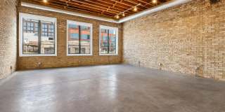 945 West Fulton Market Gallery 3
