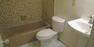 708 Victoria Drive Gallery 9