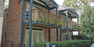 Mt. Adams Living Gallery 9