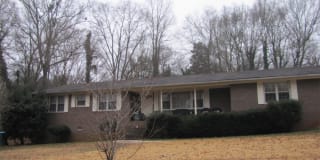 54 Dickson Circle Gallery 1