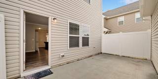Morrisville End Unit Townhouse: Available June 10th Gallery 16
