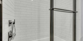 156 W Broadway Gallery 20