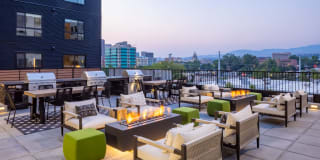 Jules on 3rd Gallery 11