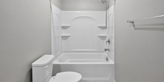 AMAZING 2-STORY 3-BEDROOM HOME IN GATED COMMUNITY! Gallery 19