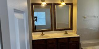 8741 Wickersham Gallery 35