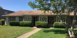 **APPLICATION RECEIVED** *COMING SOON* 2 Bedroom / 1 Bath Home South Side Lions Park! Gallery 3