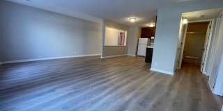 Wonderful Gated 2-Bedroom Downstairs Apartment Gallery 7