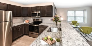 304 River Edge Gallery 1