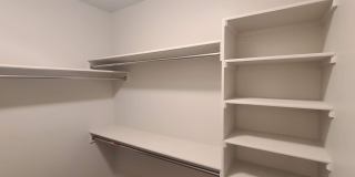 Just Like New!!  Great 3 bedroom 2.5 Bath duplex Gallery 12