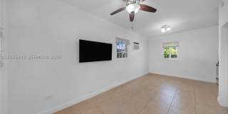 902 Salzedo St Gallery 31