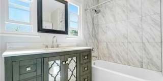 7454 Gaviota Gallery 13