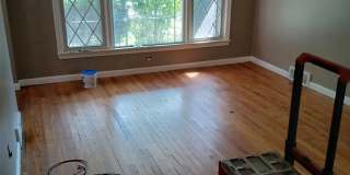 3 Bed 1.5 Bath NO SEC8 OPEN HOUSE SAT 8/29 2-4pm, SUN 8/30 12:30-2:30pm Gallery 32