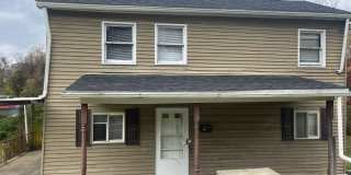 Updated 2 bedroom 2 bath House for rent Gallery 1