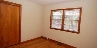 3206-3210 Gallery 12