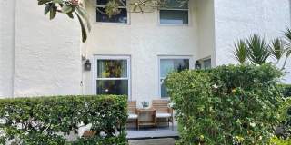 4304 LA RIVIERA COURT Gallery 24